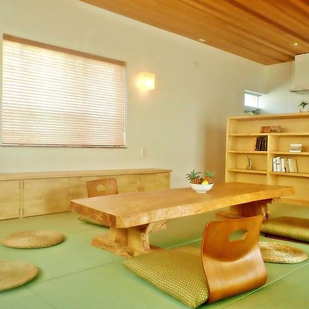 Guest House Ishigaki Ishigaki  Экстерьер фото