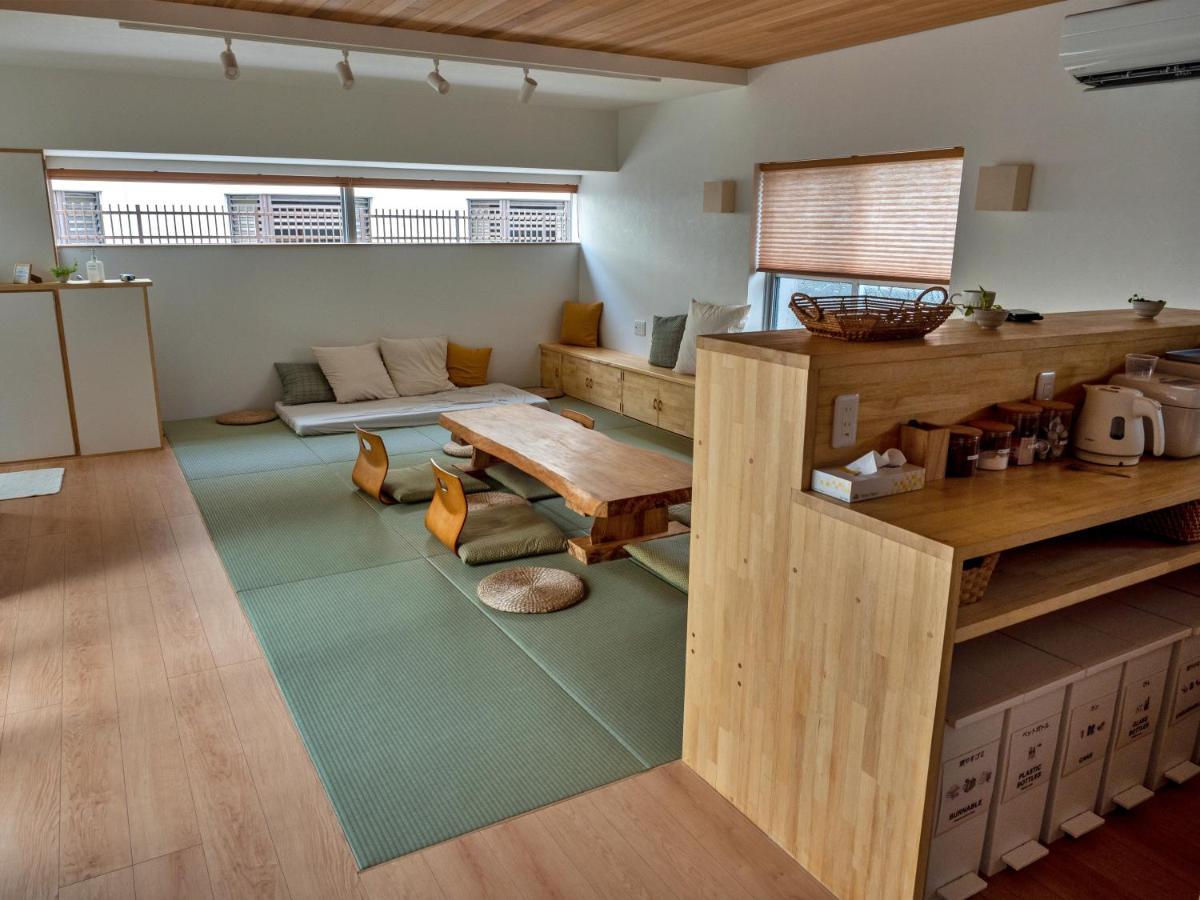 Guest House Ishigaki Ishigaki  Экстерьер фото